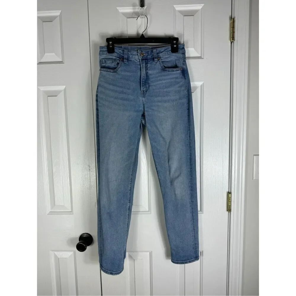 American Eagle Mom Jeans Size 2 regular